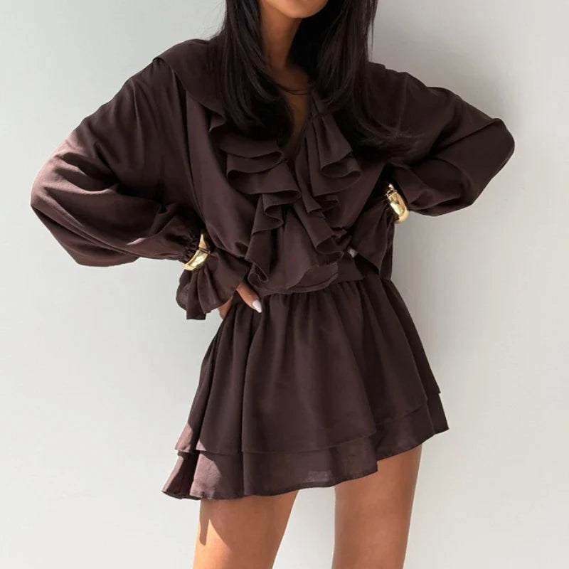 שמלת מיני מחמיאה בגזרת A-LINE