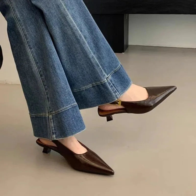 עקב נמוך שפיץ