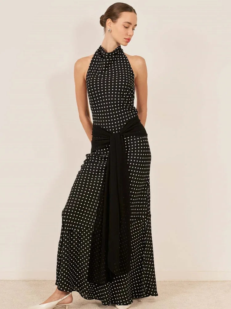 שמלת מקסי עם נקודות