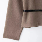 סוודר אלגנטי עם חגורה