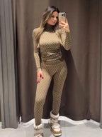 סט 2 חלקים צמוד