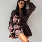 שמלת מיני מחמיאה בגזרת A-LINE